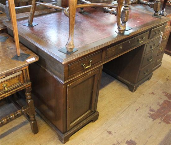 Mahogany pedestal desk